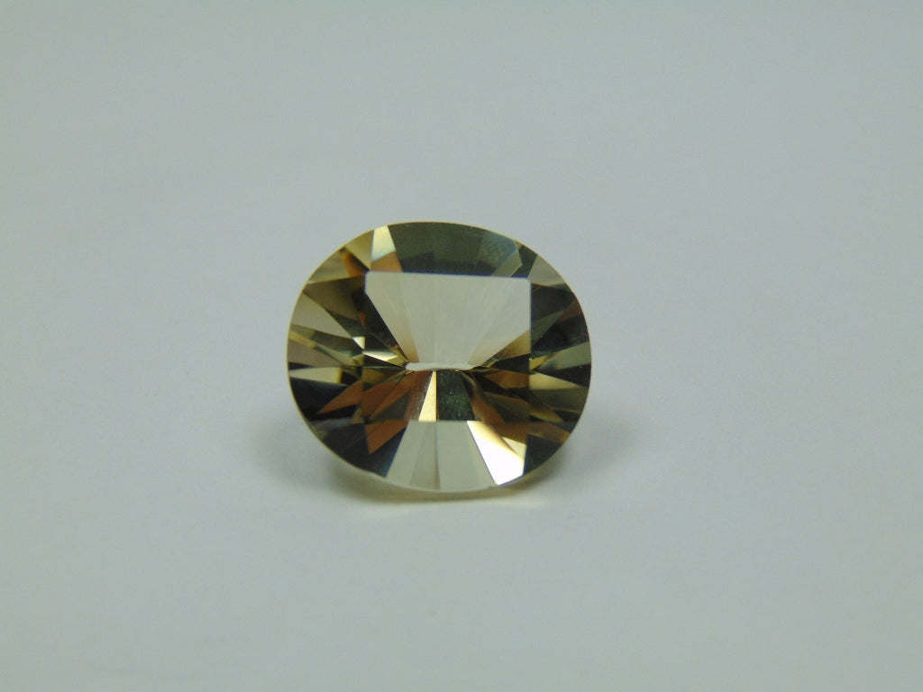 15.65ct Green Gold 18x15mm