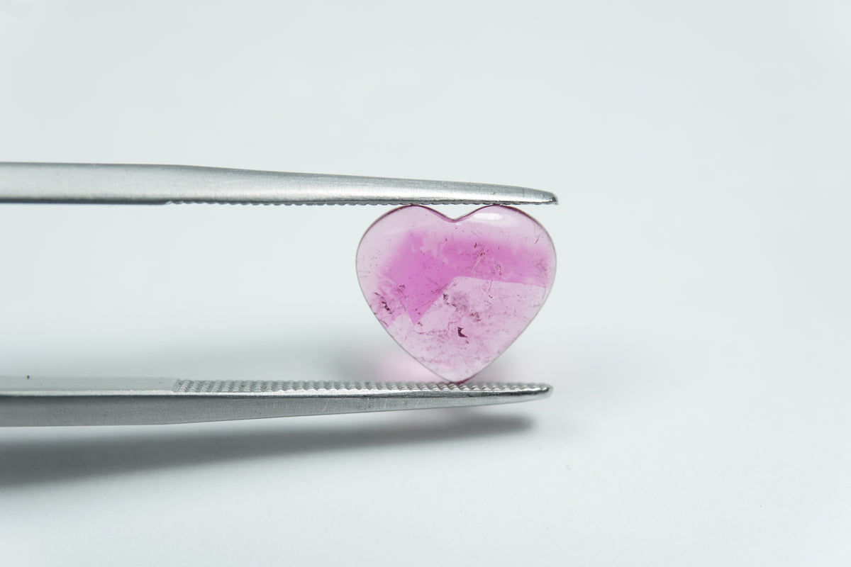 1.65ct Tourmaline cabochon 10x9mm