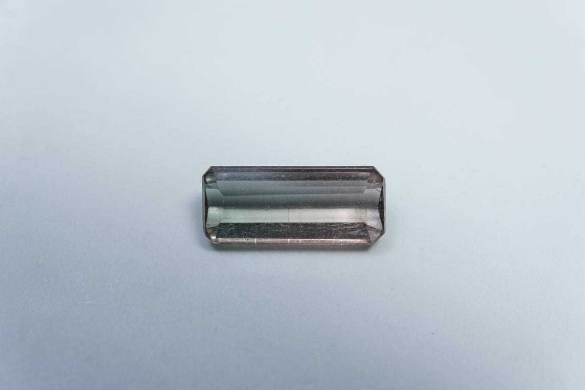 2.77ct Tourmaline bicolor 12x7mm