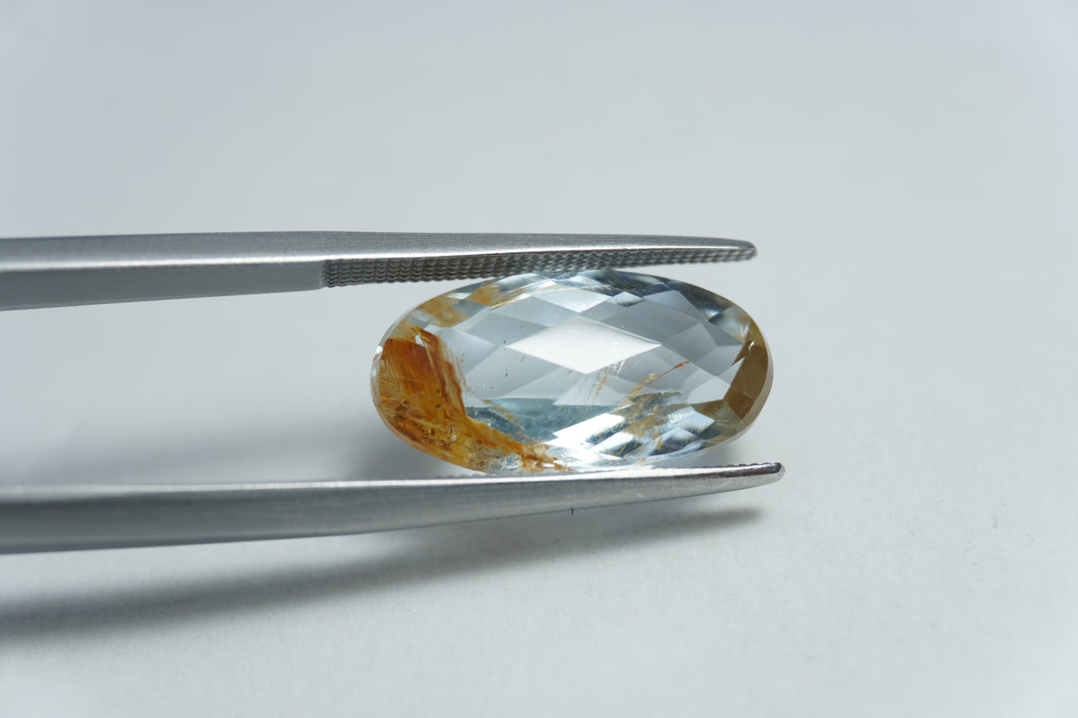 8.20ct Natural color Topaz 17x9mm