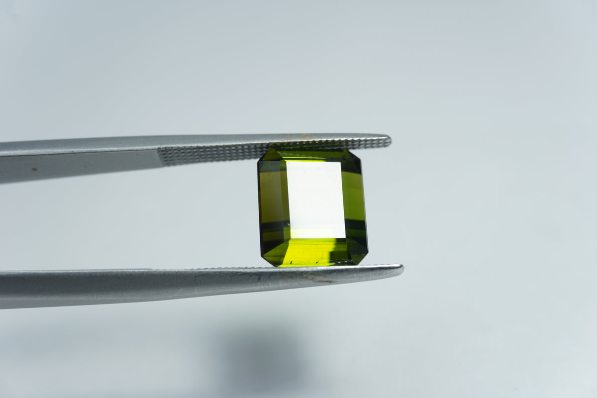 5.20ct Tourmaline 10x8mm