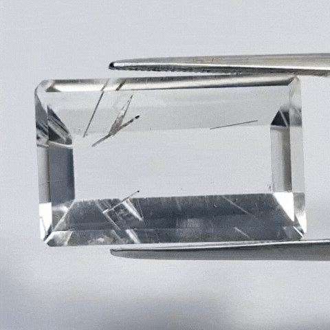 14.60ct Quartz Inclusion 22x14mm
