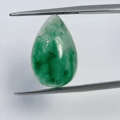 14.80ct Emerald Cabochon 19x12mm