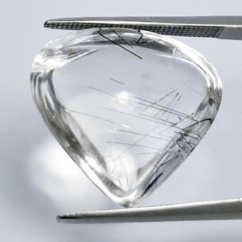 19.05ct Quartz With Inclusion Cabochon 19x20mm