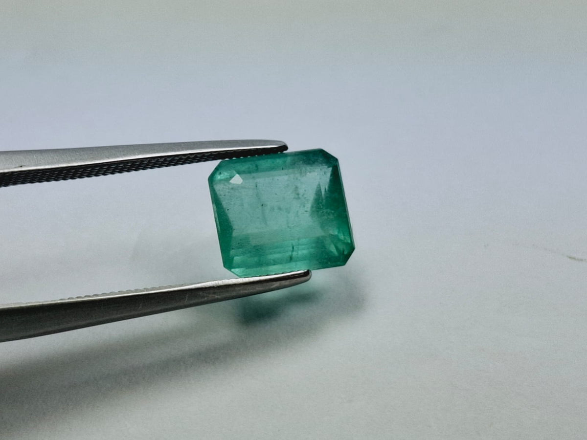 2.40ct Emerald 9mm