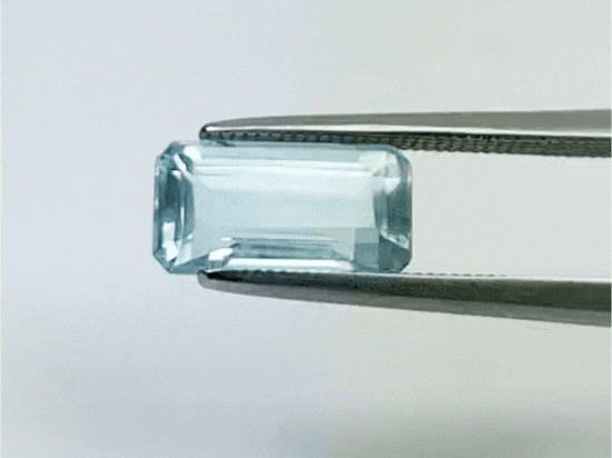 2.25ct Aquamarine 11x6mm