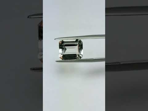 6.58ct Topaz 12x10mm
