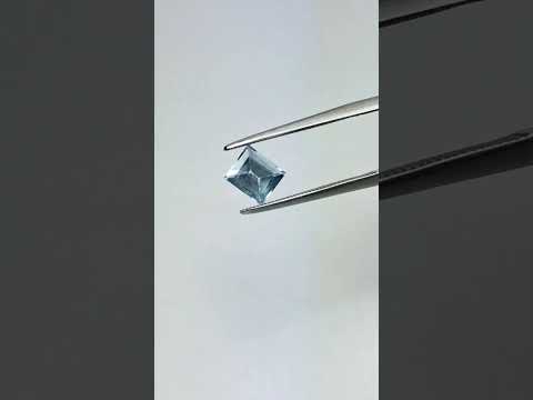 0.75ct Aquamarine 6x5mm