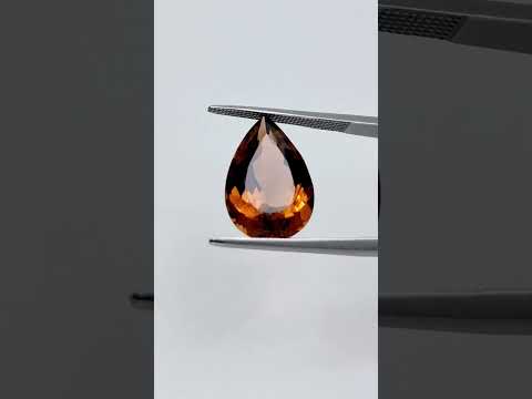 9ct Topaz 17x11mm