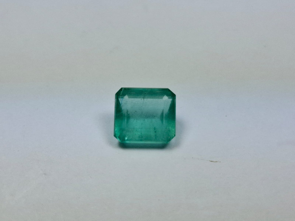 2.40ct Emerald 9mm
