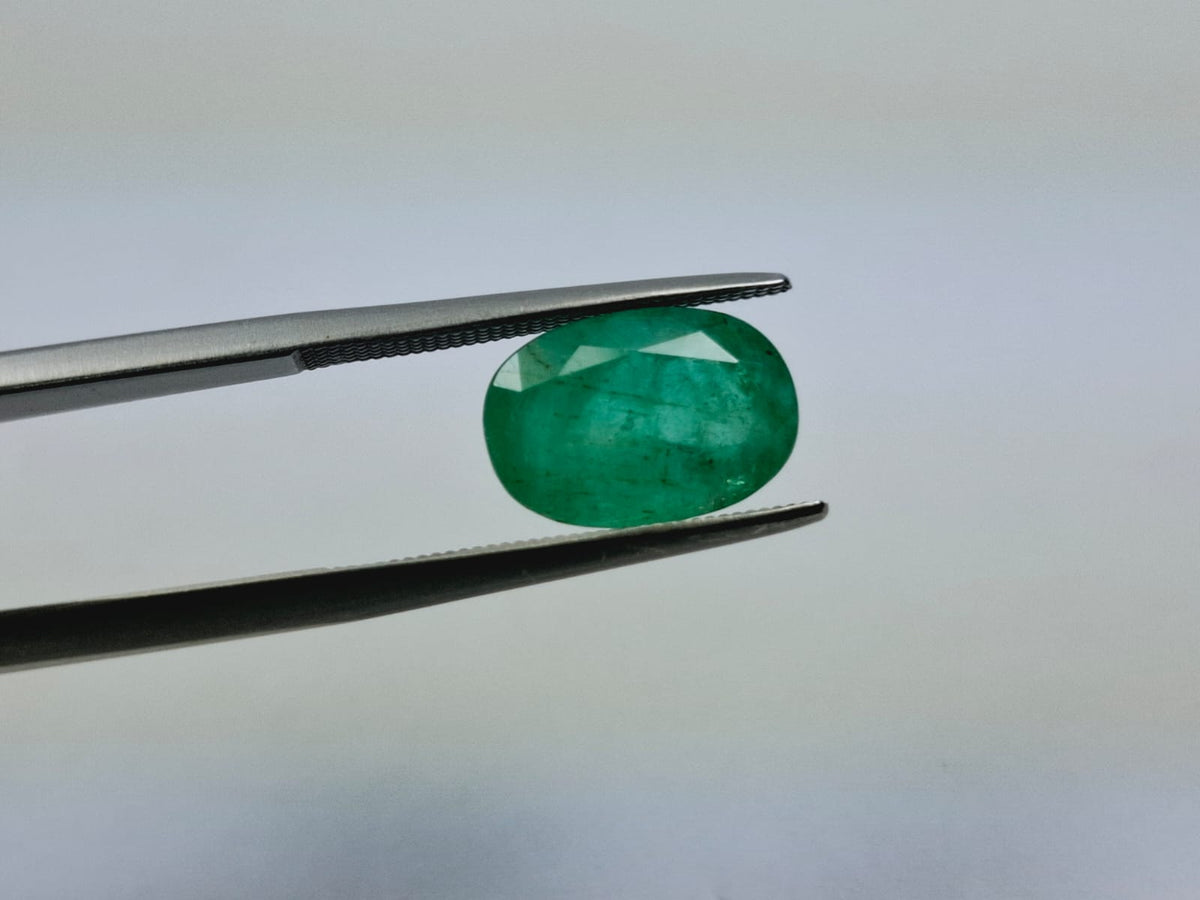 3.40ct Emerald 12x8mm