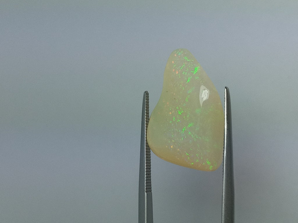 8.80ct Noble Opal Cabochon 23x14mm