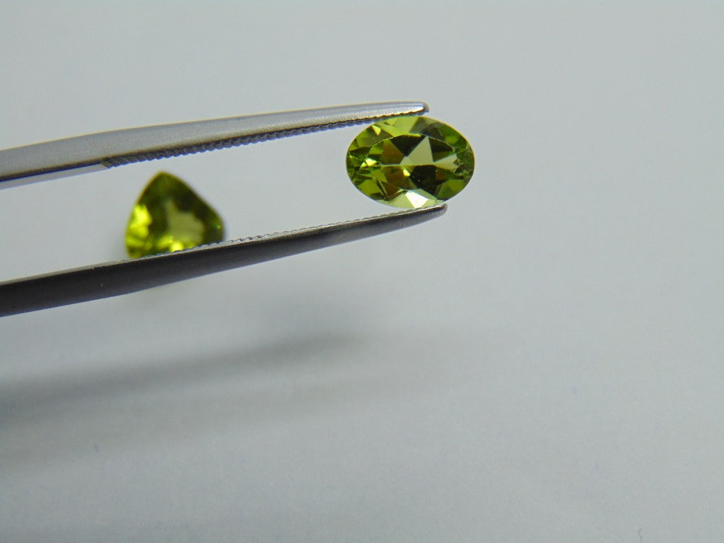 2.10ct Peridot 7mm 7x5mm