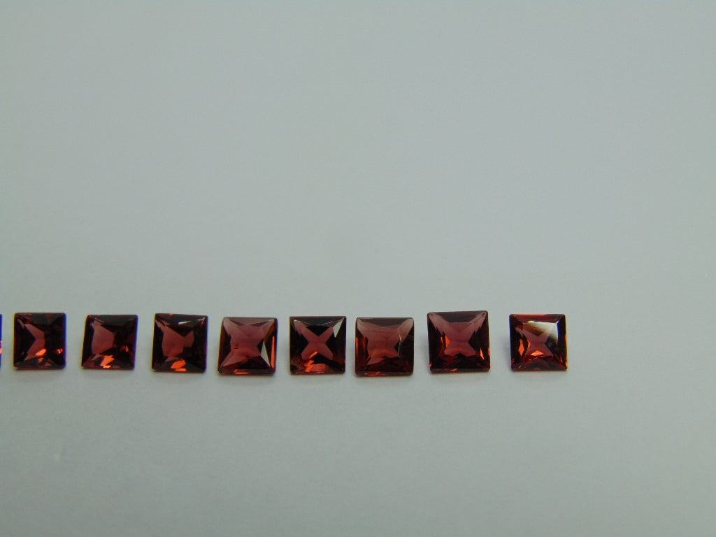 6.70ct Garnet 5mm