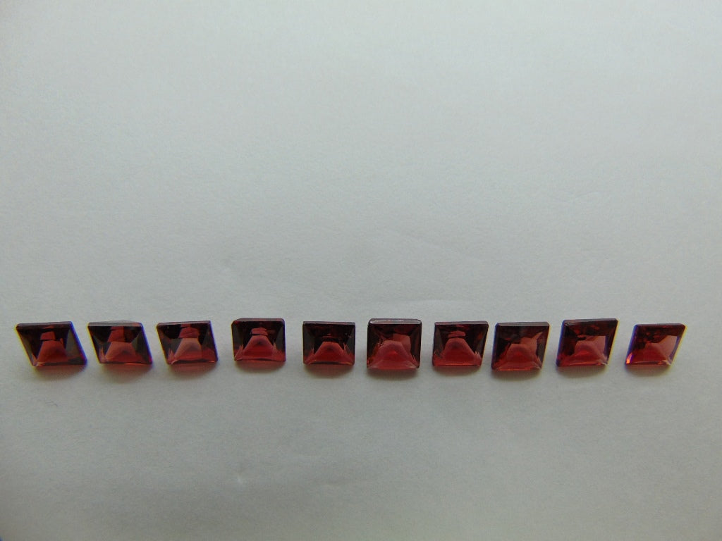 6.70ct Garnet 5mm