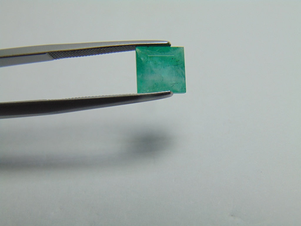 1.50ct Emerald 7mm