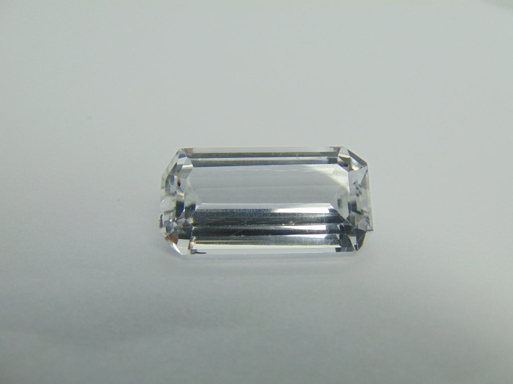 31.60ct Topaz 27x14mm