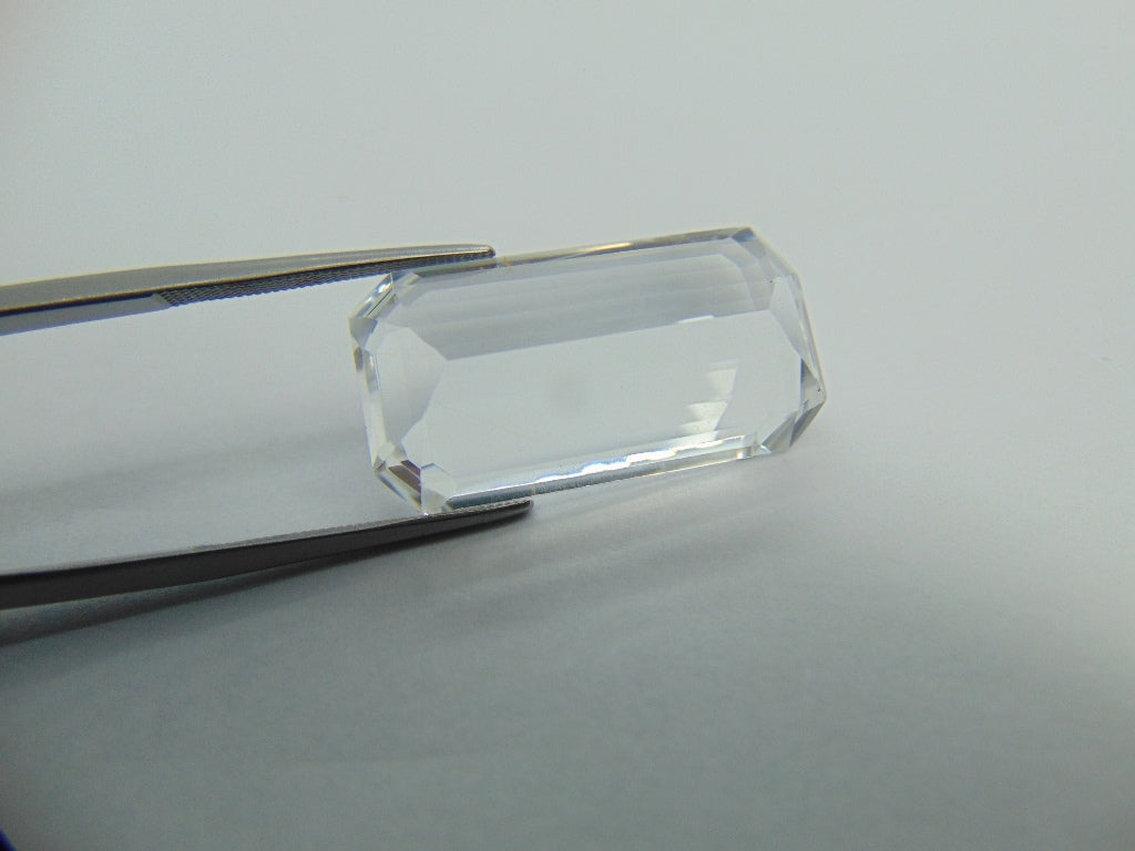 31.60ct Topaz 27x14mm
