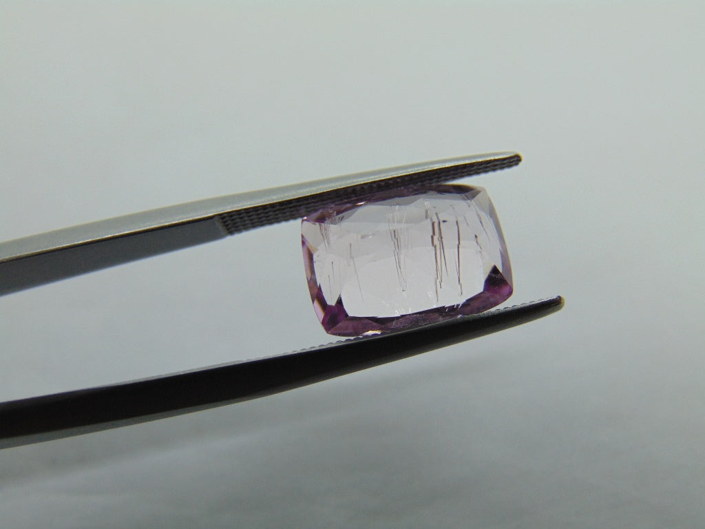 5.20ct Kunzite With Needles 12x8mm