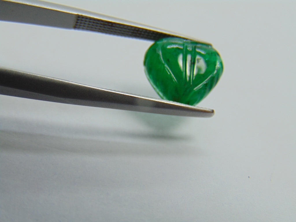 3.69ct Emerald 9mm