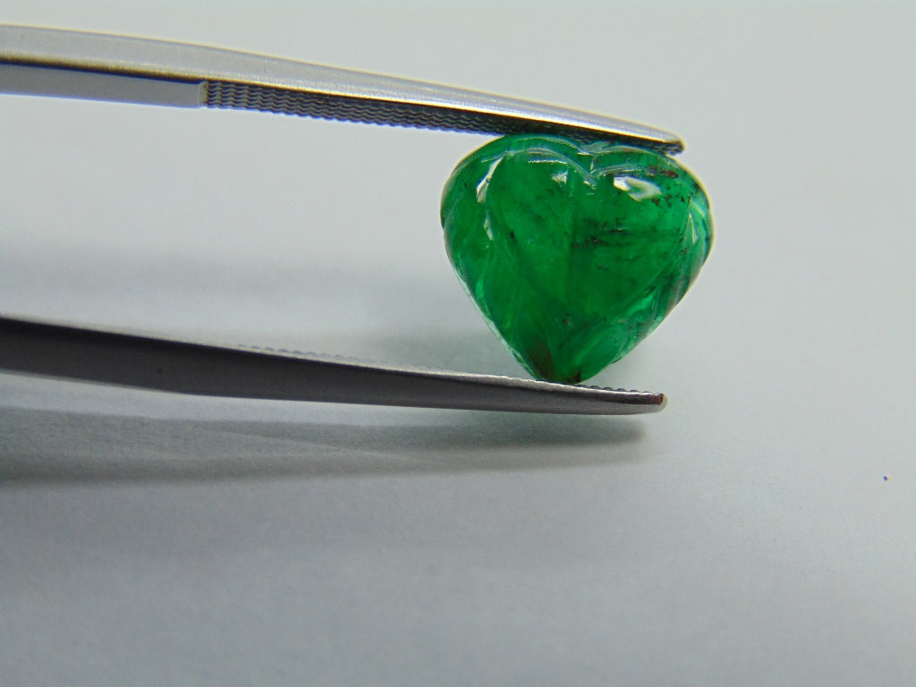 3.69ct Emerald 9mm