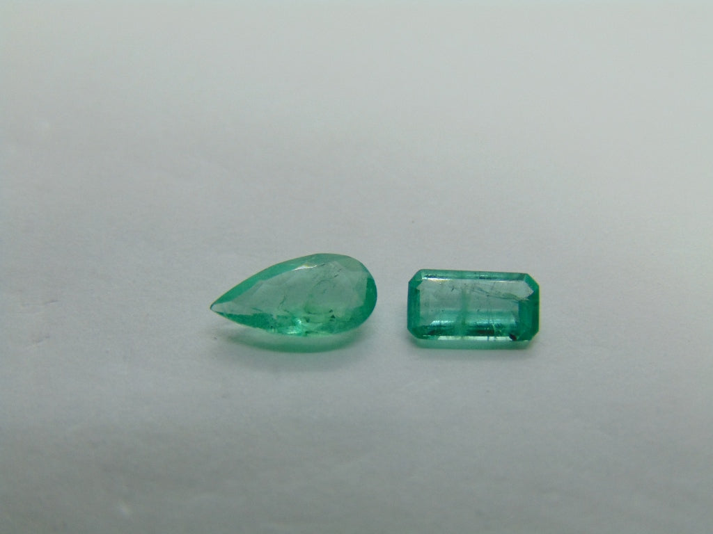 1.43ct Emerald 10x5mm 8x4mm