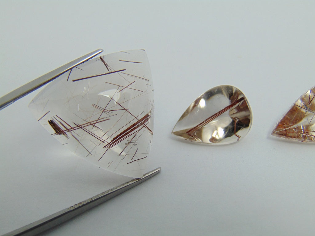 38.80ct Quartz Inclusion