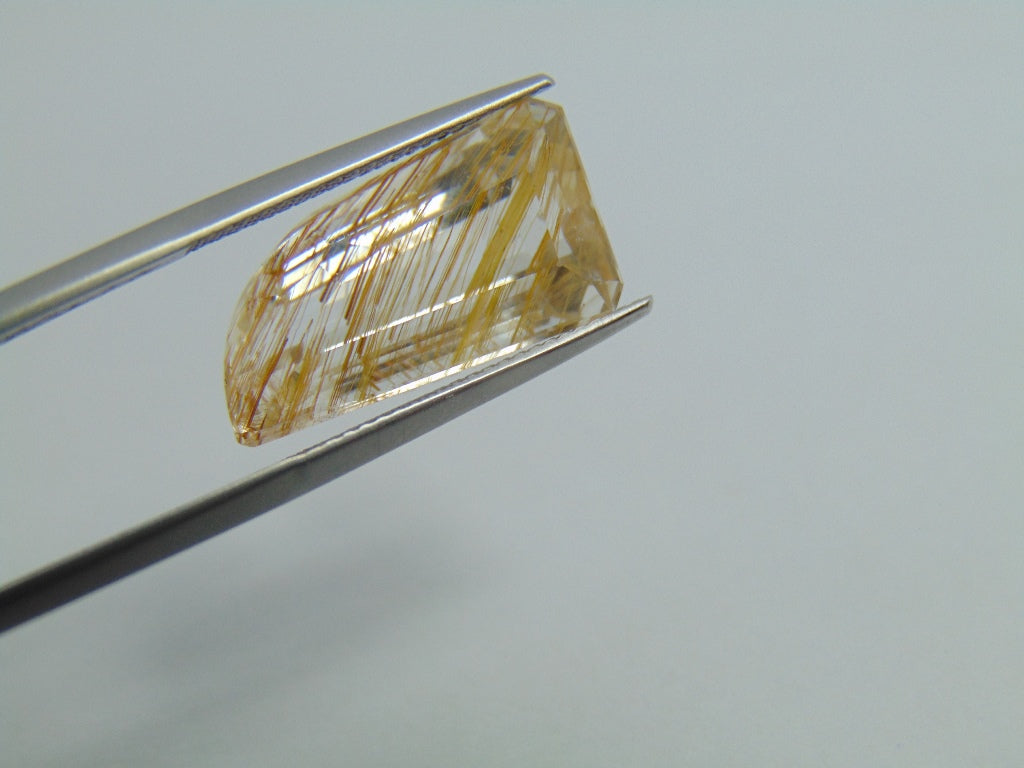 18.90ct Topaz With Rutile 19x11mm