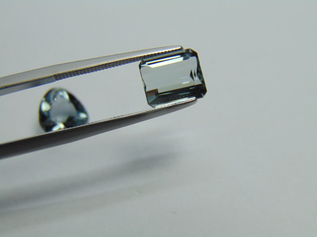 3.95ct Aquamarine 9x8mm 8x7mm