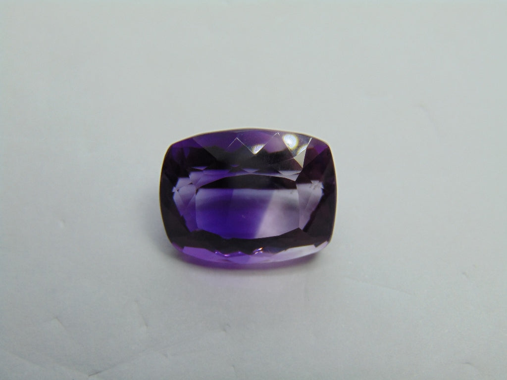 16.25ct Amethyst Bicolor 17x14mm