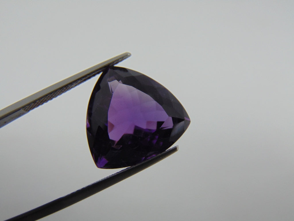 13.80ct Amethyst 17mm