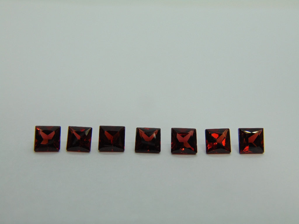 5.59ct Garnet Calibrated 5mm