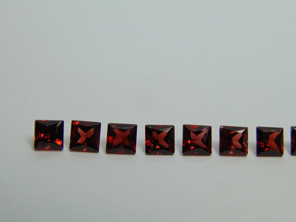 6.34ct Garnet Calibrated 5mm