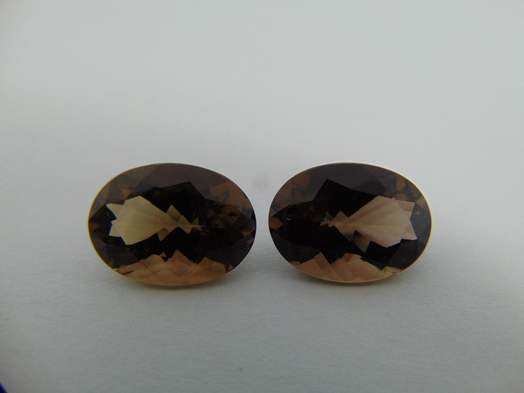 21.80cts Quartz (Smoky) Pair