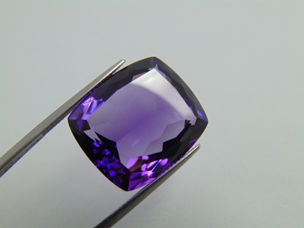 28.80ct Amethyst 22x19mm