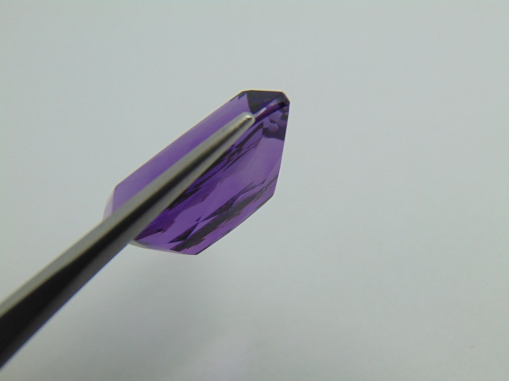28.80ct Amethyst 22x19mm