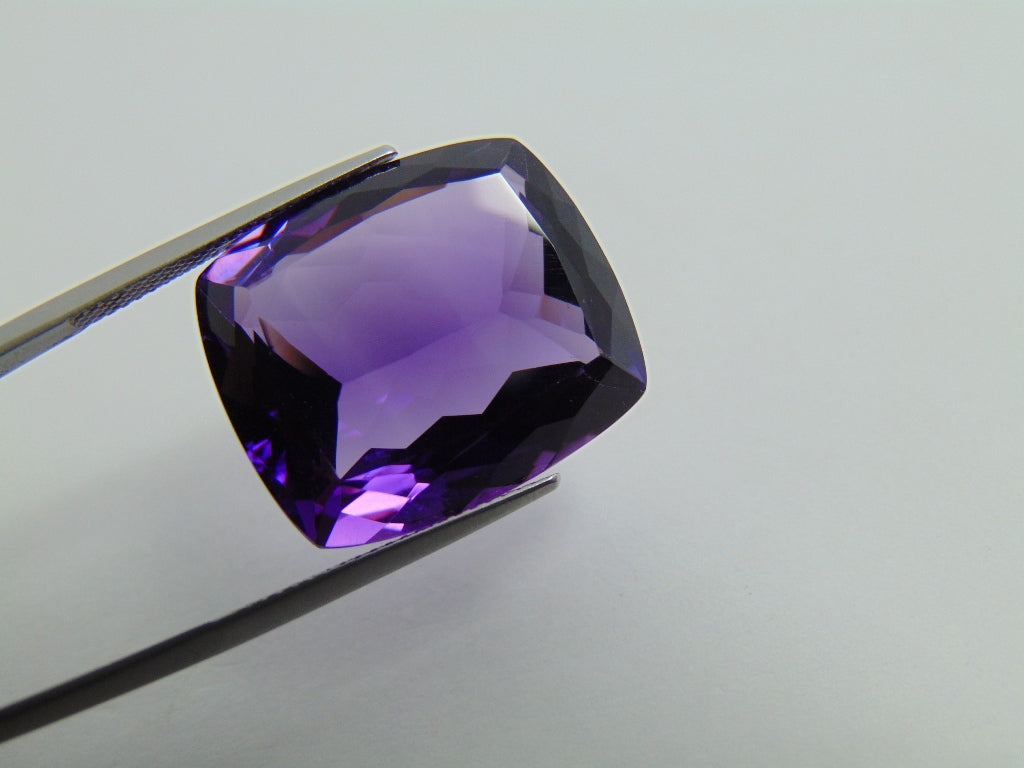 28.80ct Amethyst 22x19mm