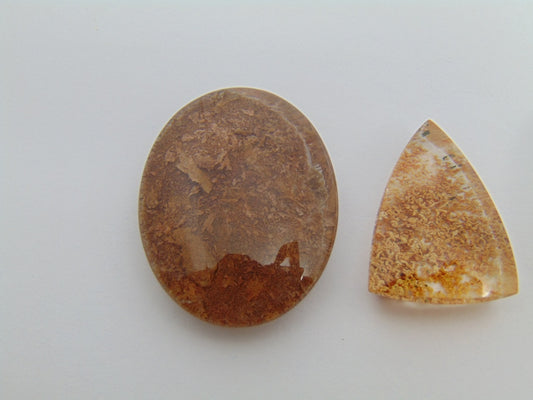 129.80cts Quartz (Lodolite)