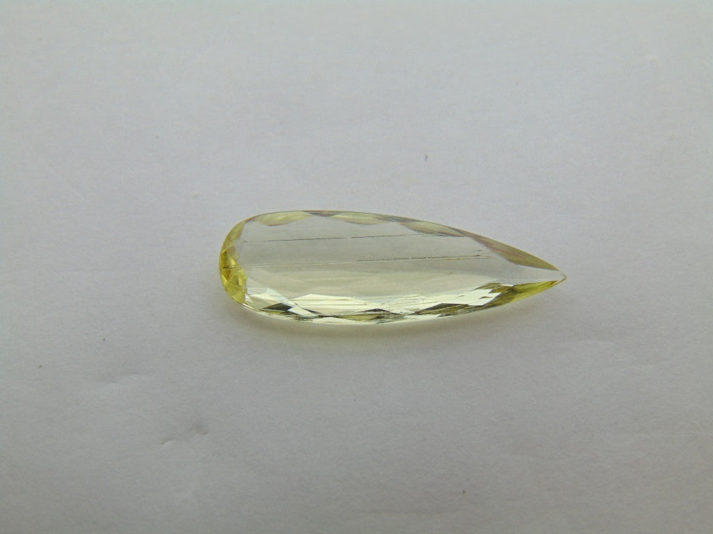 4.50ct Beryl With Needle 24x8mm