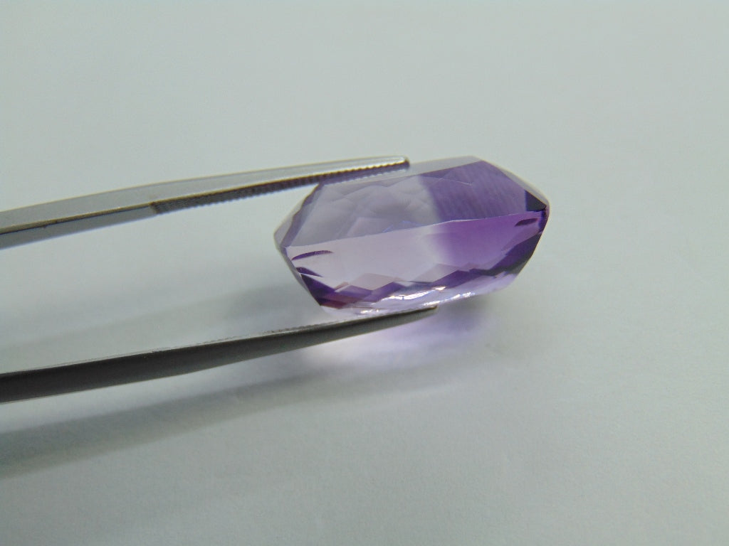 16.65cts Amethyst (Bicolor)
