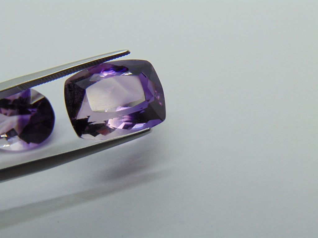 20.80ct Amethyst Bicolor 15x12mm