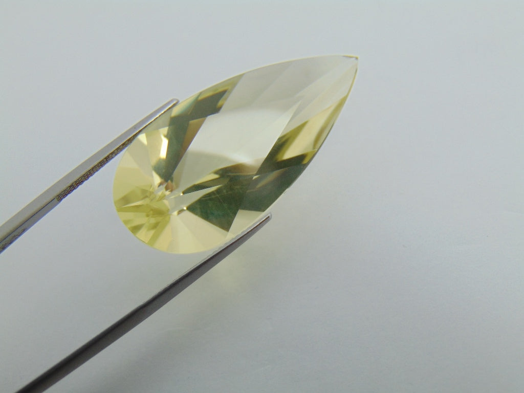 40.50cts Quartz (Green Gold)
