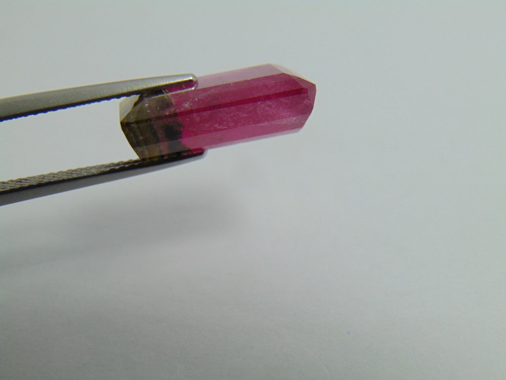 10cts Tourmaline (Bicolor)