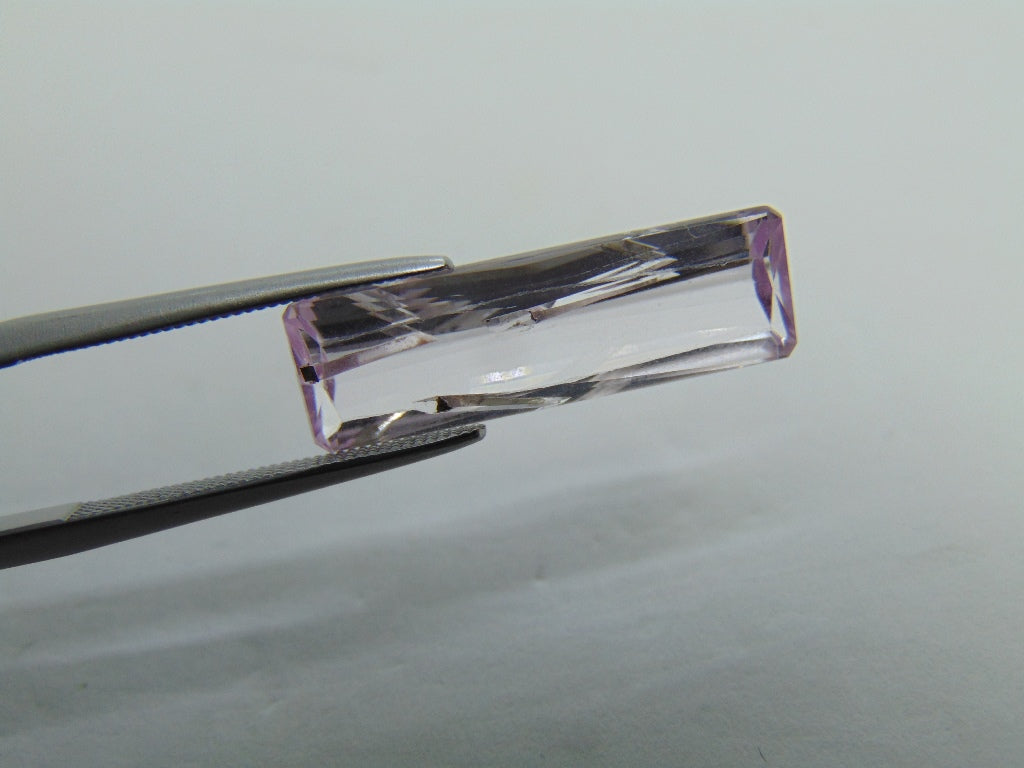 6.45ct Kunzite With Needles 21x7mm