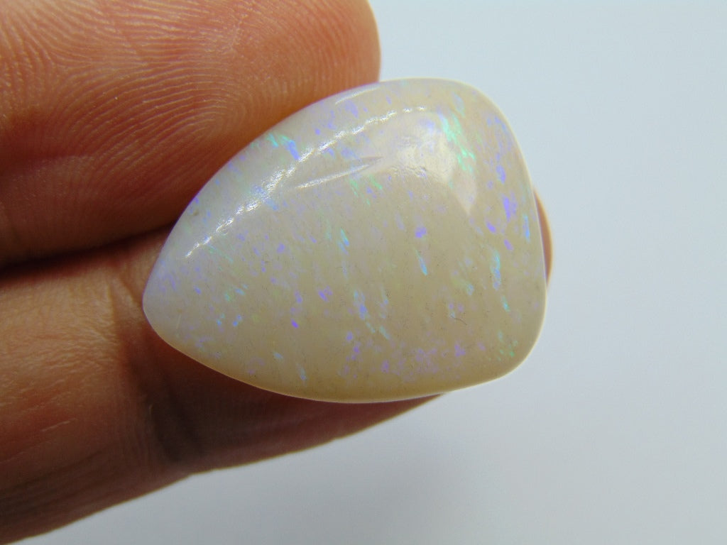 11.75ct Noble Opal Cabochon 23x18mm