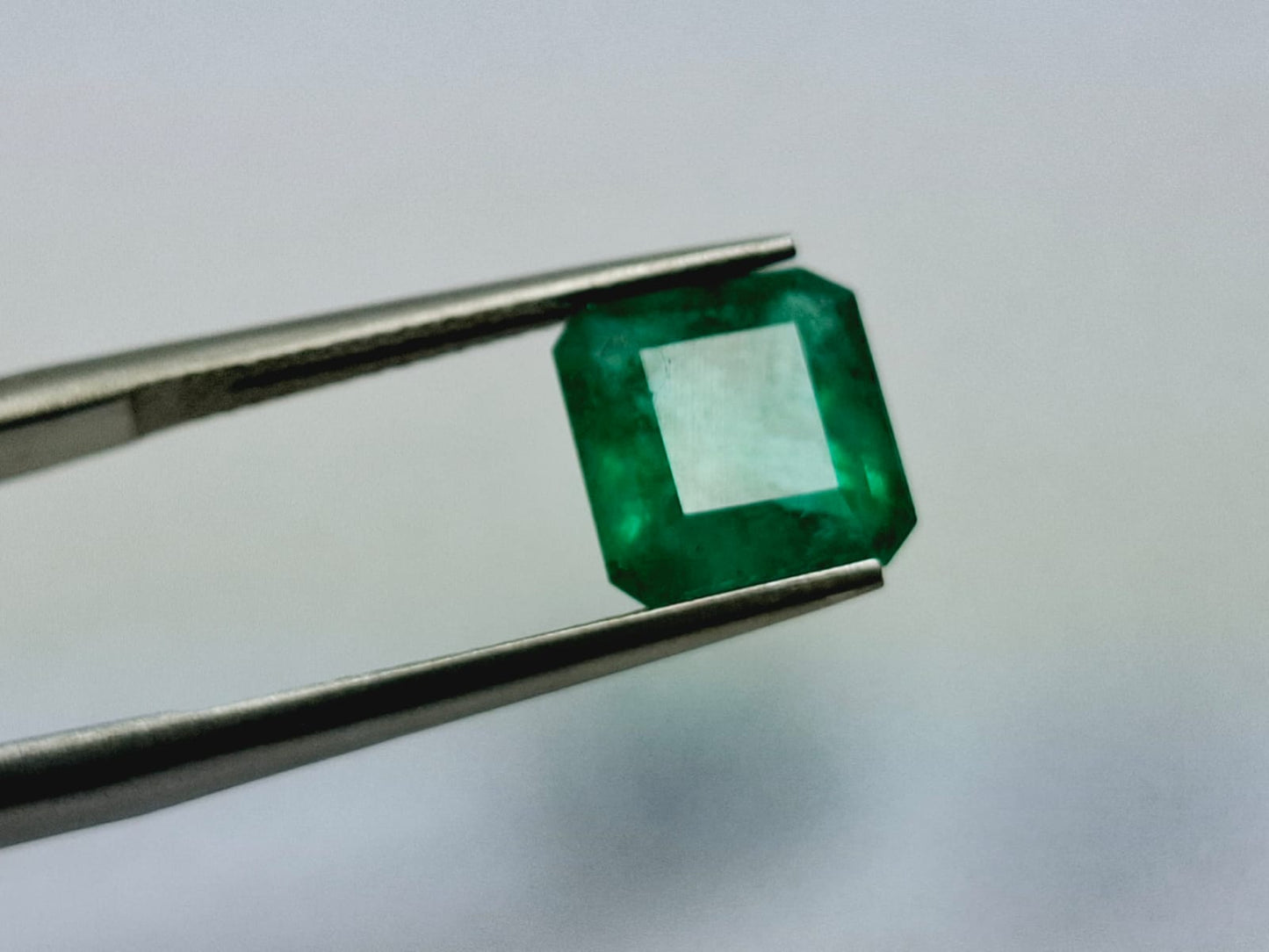 2.30ct Emerald 9x8mm