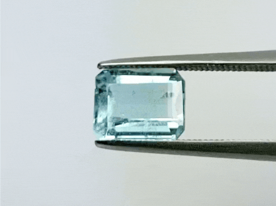 1.85ct Aquamarine 8x6mm