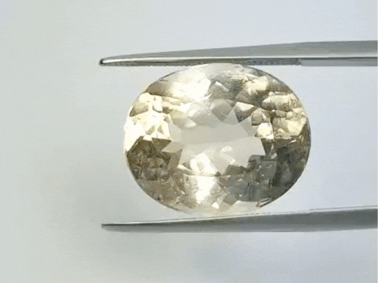 12.85ct Beryl 17x14mm