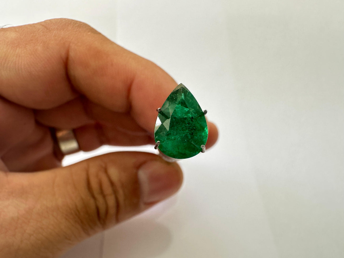 2.22ct Emerald 12.5x8mm - Final Price