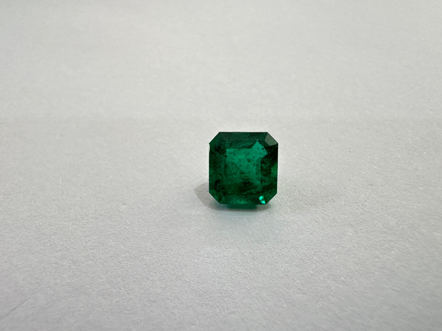 2.73ct Emerald 9x8.5mm - Final Price